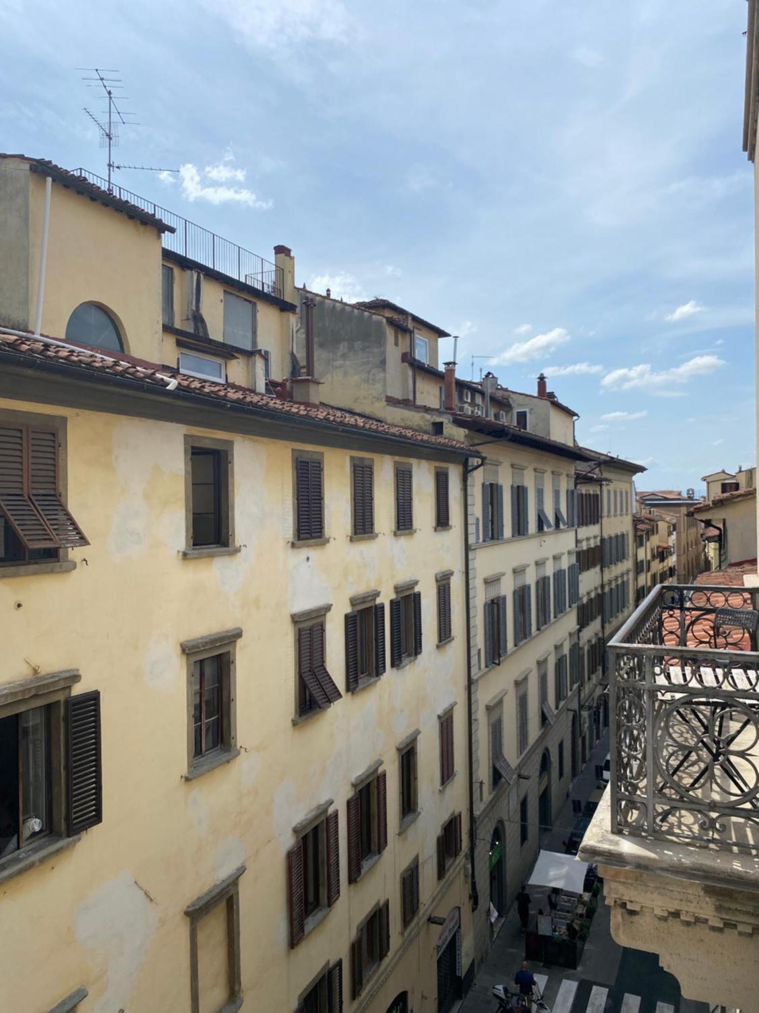 Live Florence